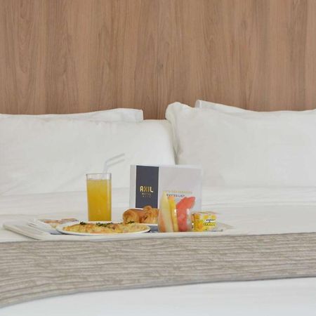 Axil Hotel Dakar Luaran gambar