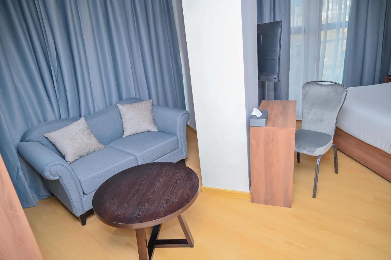 Axil Hotel Dakar Luaran gambar